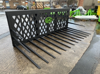 Grass Forks 4
